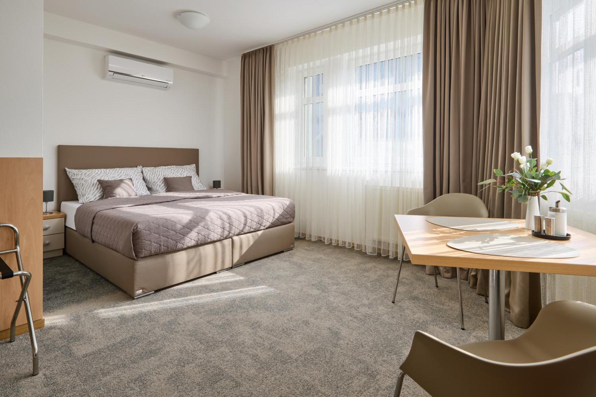 Hotel Osvit Mladá Boleslav Eksteriør bilde